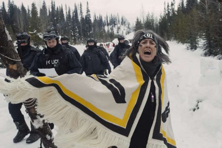 Freda Huson is arrested on Wet'suwet'en Territory by RCMP enforcing an injunction sought by Coastal GasLink. Amber Bracken / The Narwhal